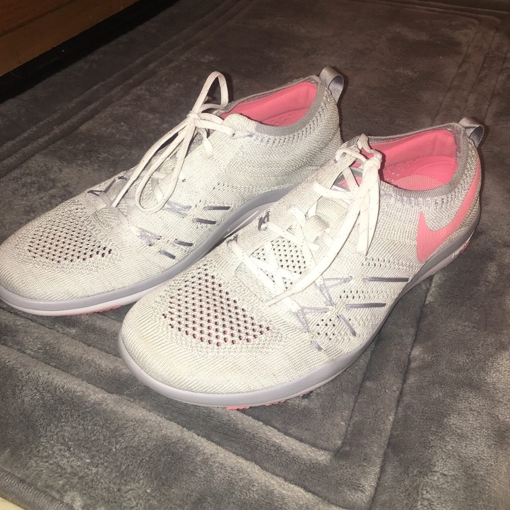 Nike Flyknit Free Run